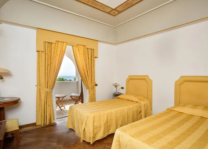 Hotel Tritone Lipari