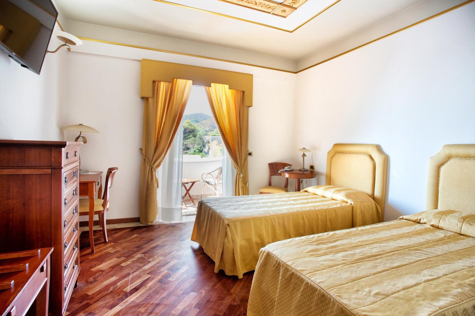 Tritone Hotel Lipari (Isola Lipari)